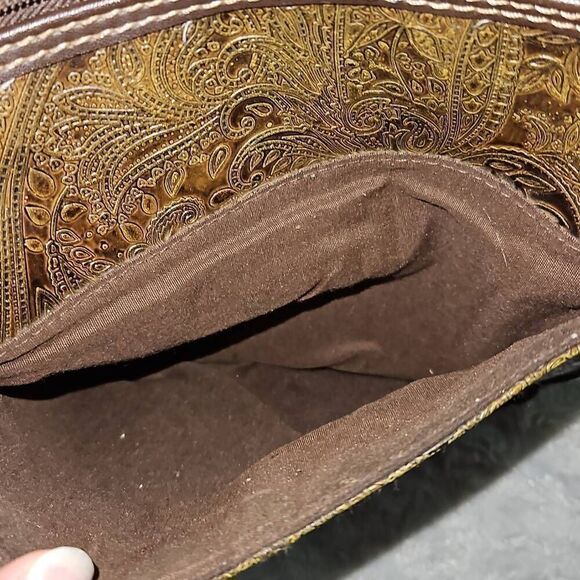 Relic Crossbody Embossed Paisley Pattern Bohemian Vegan Leather Adjustable - Picture 7 of 16